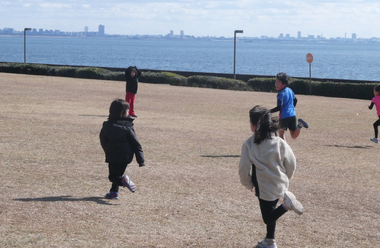 楽しく陸上に触れながら自立心を高める教室です。興味にある方はHPへ